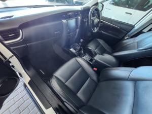 Toyota Fortuner 2.4GD-6 manual - Image 7