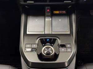 Toyota bZ4X BEV AWD - Image 11