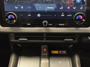 Toyota bZ4X BEV AWD - Image 13