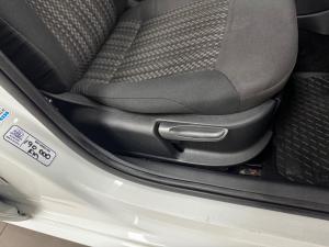 Volkswagen Polo hatch 1.2TSI Trendline - Image 17