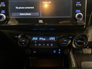 Toyota Hilux 2.8GD-6 double cab 4x4 Legend auto - Image 14
