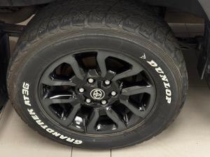 Toyota Hilux 2.8GD-6 double cab 4x4 Legend auto - Image 19