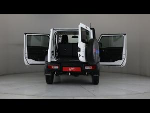 Suzuki Jimny 1.5 GLX AllGrip 3-door auto - Image 24