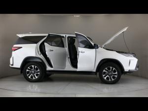 Toyota Fortuner 2.4GD-6 auto - Image 30