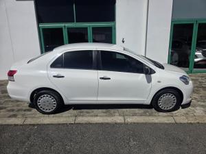 Toyota Yaris 1.3 sedan T3 - Image 3