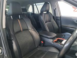 Toyota RAV4 2.5 Hybrid GX-R E-Four - Image 17
