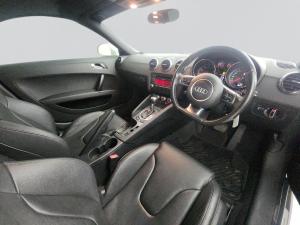 Audi TT 2.0T FSI Roadster Stronic - Image 7