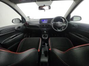 Hyundai Grand i10 1.0 MOTION/PREMIUM - Image 9