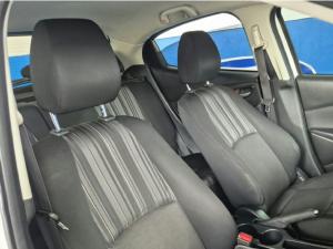 Mazda Mazda2 1.5 Active - Image 13