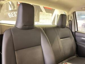 Toyota Hilux 2.0 single cab S (aircon) - Image 7