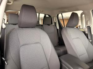 Toyota Hilux 2.8GD-6 double cab SRX 4x4 - Image 9
