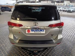Toyota Fortuner 2.8GD-6 auto - Image 6