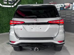 Toyota Fortuner 2.8GD-6 - Image 5
