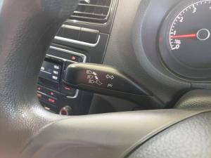 Volkswagen Polo Vivo hatch 1.6 Highline - Image 16