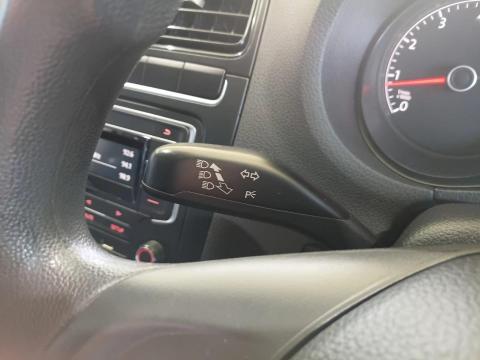 Image Volkswagen Polo Vivo hatch 1.6 Highline