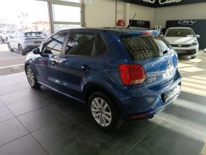 Volkswagen Polo Vivo hatch 1.6 Highline - Image 7