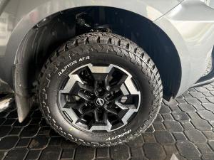 Nissan Navara 2.5DDTi double cab LE 4x4 - Image 14