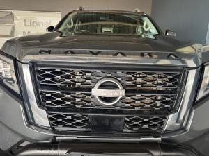 Nissan Navara 2.5DDTi double cab LE 4x4 - Image 4