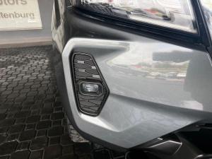 Nissan Navara 2.5DDTi double cab LE 4x4 - Image 6