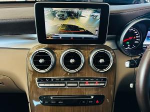 Mercedes-Benz GLC GLC350d 4Matic - Image 8