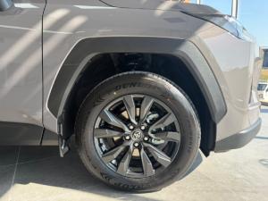 Toyota RAV4 2.5 HEV GX E-Four - Image 6
