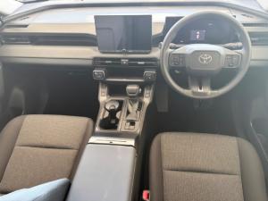 Toyota RAV4 2.5 HEV GX E-Four - Image 7