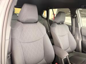 Toyota Corolla Cross 1.8 Xi - Image 9