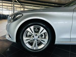Mercedes-Benz C-Class C180 auto - Image 12