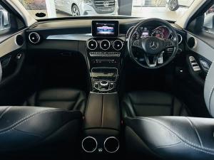Mercedes-Benz C-Class C180 auto - Image 3