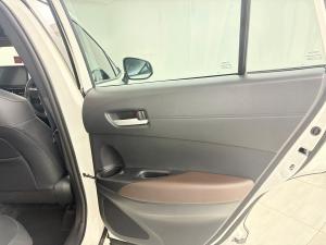 Toyota Corolla Cross 1.8 HEV XR - Image 12
