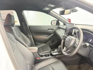 Toyota Corolla Cross 1.8 HEV XR - Image 16