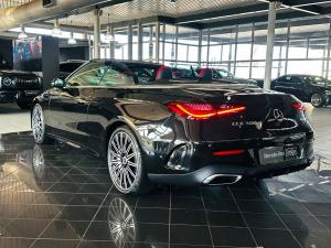 Mercedes-Benz CLE CLE300 4Matic cabriolet AMG Line - Image 14