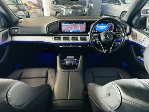 Mercedes-Benz GLE GLE300d 4Matic - Image 3
