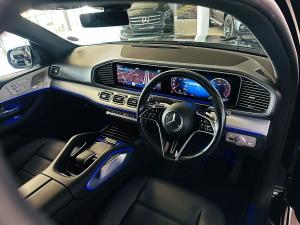Mercedes-Benz GLE GLE300d 4Matic - Image 4
