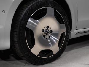 Mercedes-Benz V-Class V300d Exclusive - Image 7