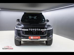 Toyota Land Cruiser 300 3.3D GR-Sport - Image 4