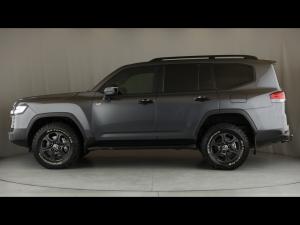 Toyota Land Cruiser 300 3.3D GR-Sport - Image 22