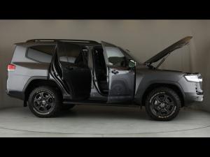 Toyota Land Cruiser 300 3.3D GR-Sport - Image 30
