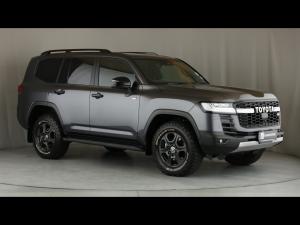 Toyota Land Cruiser 300 3.3D GR-Sport - Image 1
