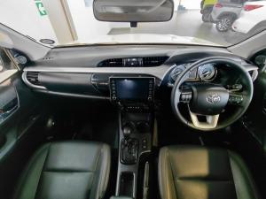 Toyota Hilux 2.8GD-6 double cab 4x4 Raider auto - Image 6