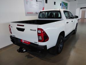 Toyota Hilux 2.8GD-6 double cab 4x4 Raider auto - Image 2
