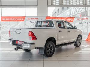 Toyota Hilux 2.4GD-6 double cab Raider manual - Image 2