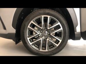 Toyota Corolla Cross 1.8 HEV GR-Sport - Image 18