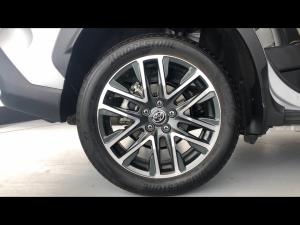 Toyota Corolla Cross 1.8 HEV GR-Sport - Image 20