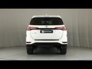 Toyota Fortuner 2.4GD-6 4x4 - Image 5