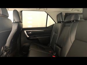 Toyota Fortuner 2.4GD-6 4x4 - Image 11