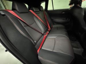 Toyota Corolla Cross 1.8 GR-Sport - Image 15