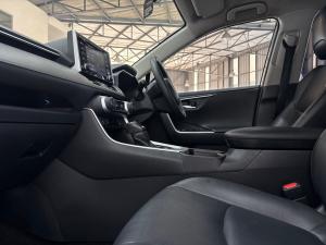 Toyota RAV4 2.0 VX - Image 7