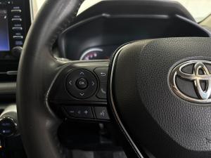 Toyota RAV4 2.0 VX - Image 8