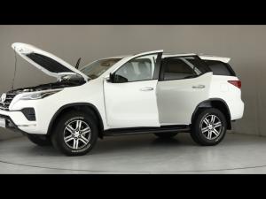 Toyota Fortuner 2.4GD-6 auto - Image 27
